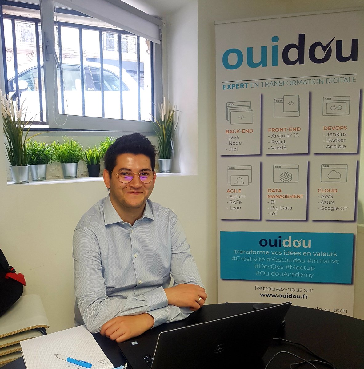 Ouidou_tech's tweet photo. @Ouidou_tech souhaite la bienvenue à Sami, Chef de projet technique Java.
Il démarre aujourd'hui au QG rue Chaptal.
#newouids #QG #chaptal
#CP #Java #ouicode https://t.co/q1l8ph7uym