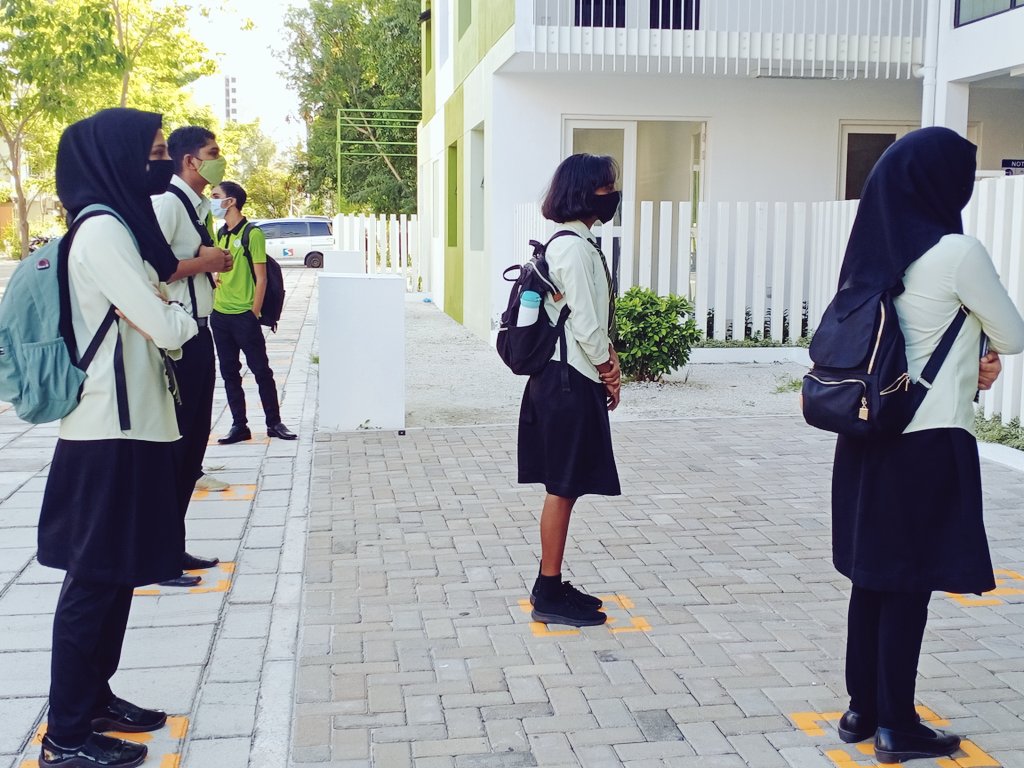 Huravee1's tweet photo. Delighted to see our students back.
#NewNormalSchool
@MoEdumv https://t.co/t9QlQ7GZYY