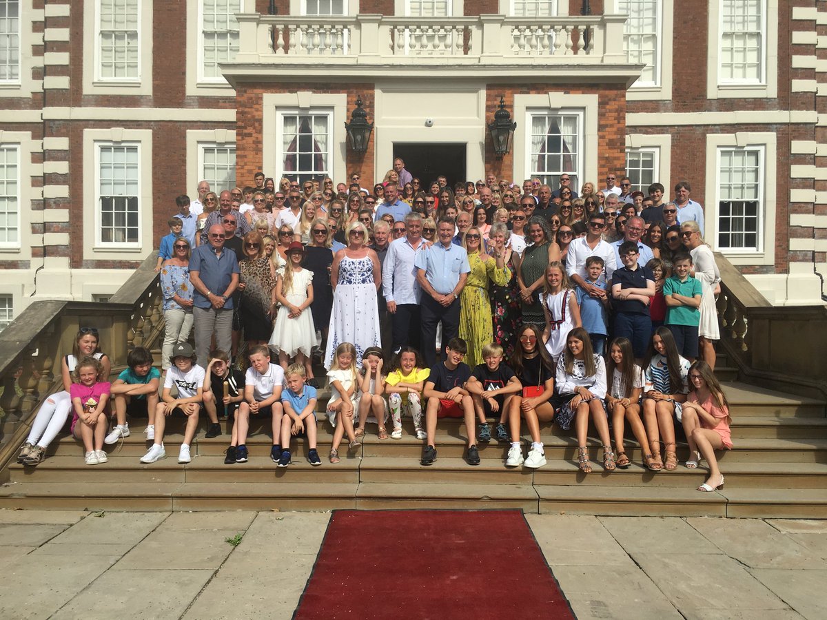 Andy roldaan tweet media