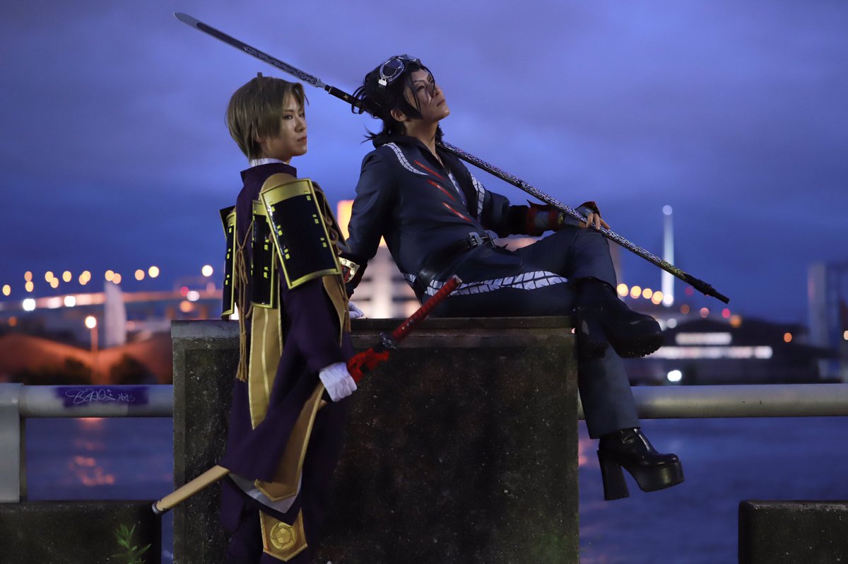 vKz_zKv's tweet photo. 【コスプレ】

刀剣乱舞

日本号:ぎん@gin_giragira 
へし切長谷部:K

photo:なぎ@ritu00159 

@BAY_STD https://t.co/p0JoaSOWnu