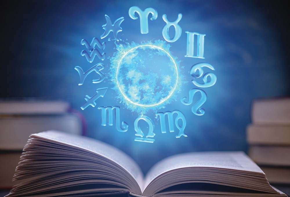 #Temmuz ayında burçları neler bekliyor?✨5 Temmuz’da Oğlak burcunda #aytutulması gerçekleşiyor! 12 Temmuz’da Merkür Retrosu bitiyor ve #YeniAy 20 Temmuz’da Yengeçte 🦀<a href="/astrologdolunay/">Dolunay Karaca</a> yazdı bit.ly/3ilC2Nd #astroloji #burclar #burçyorumları #yaz #Retro #tatil #oglakburcu