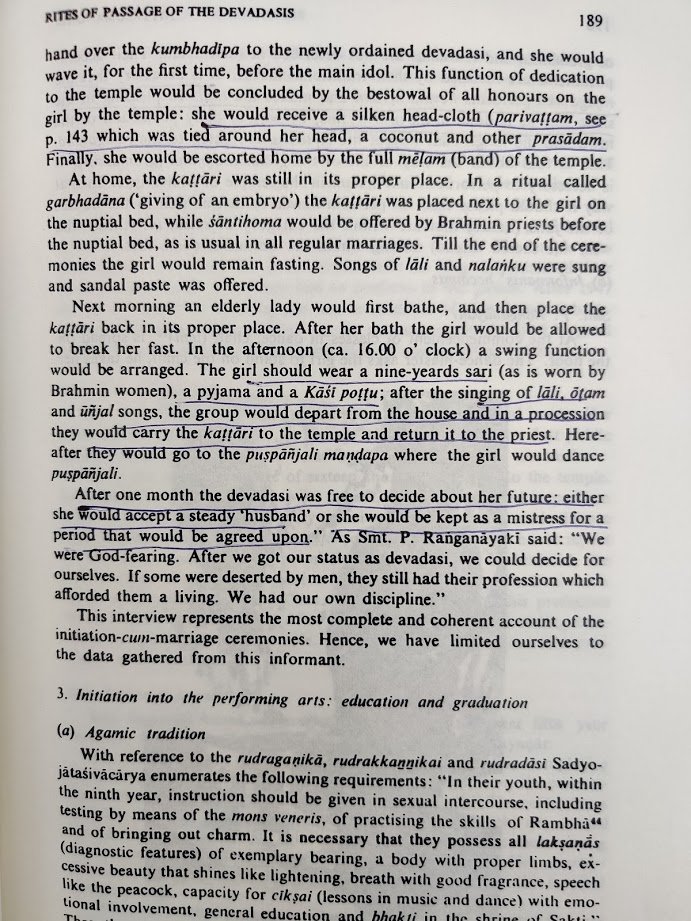 Becoming a DevDasi itself was a TOUGH ritual process of controlling Shakti and binding it with a symbolic GOD.It started with permission from King then isolation, disassociation from family, association with GOD.A Devdasi when died always wore SU-Mangali (SUHAGAN).3/n