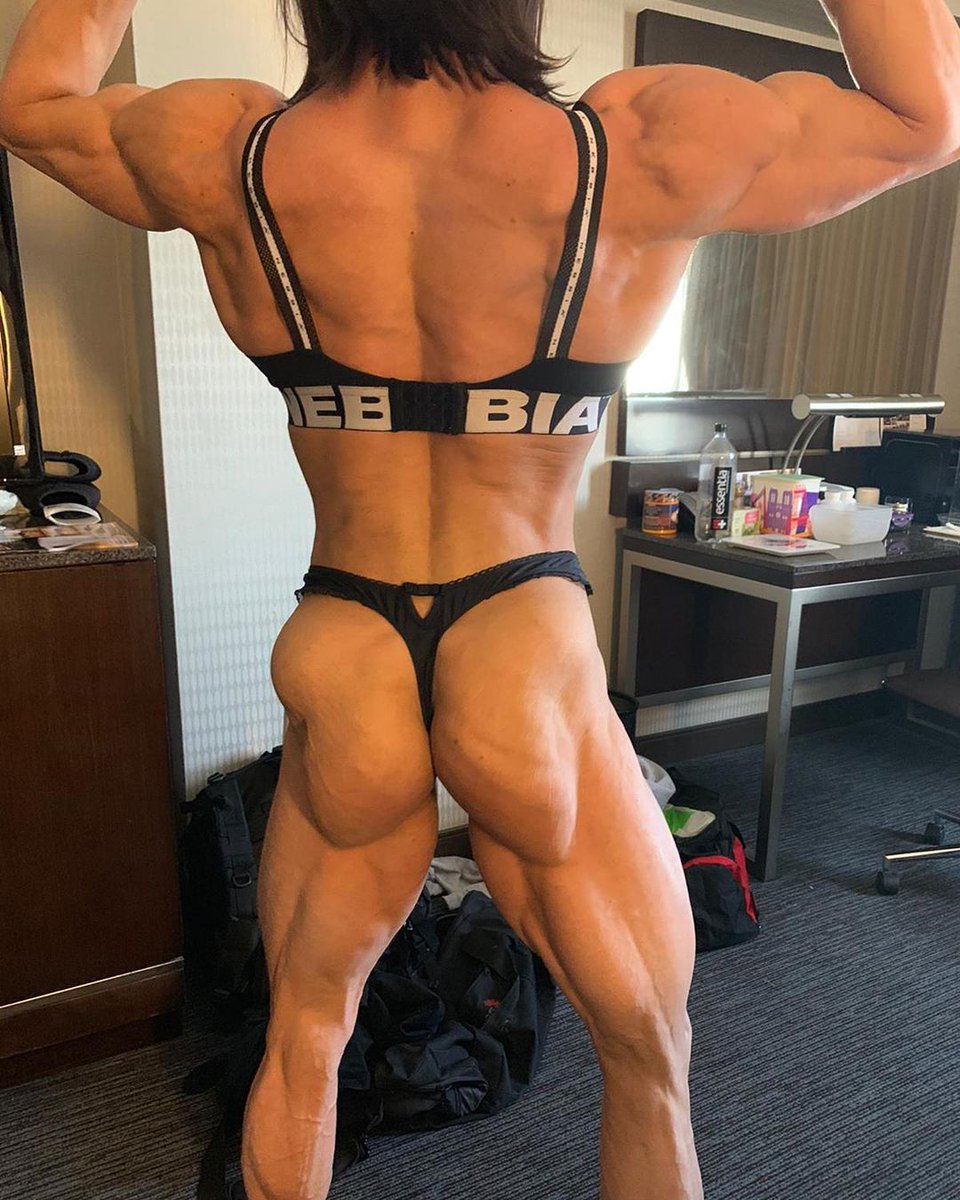 EmpireLegendary's tweet photo. Back and hamstring motivation from 
Anne MOHN IFBB PRO 
@EmpireLegendary 
#annemohn #ifbbpro #hotmusclechick #fitnesshottie #musclefetish #backandbooty #backandhamstrings #backday #back #glutes #glutesmotivation #hamstrings #backandglutes #femalebodybuilder #fitchick https://t.co/smek7CRPBl