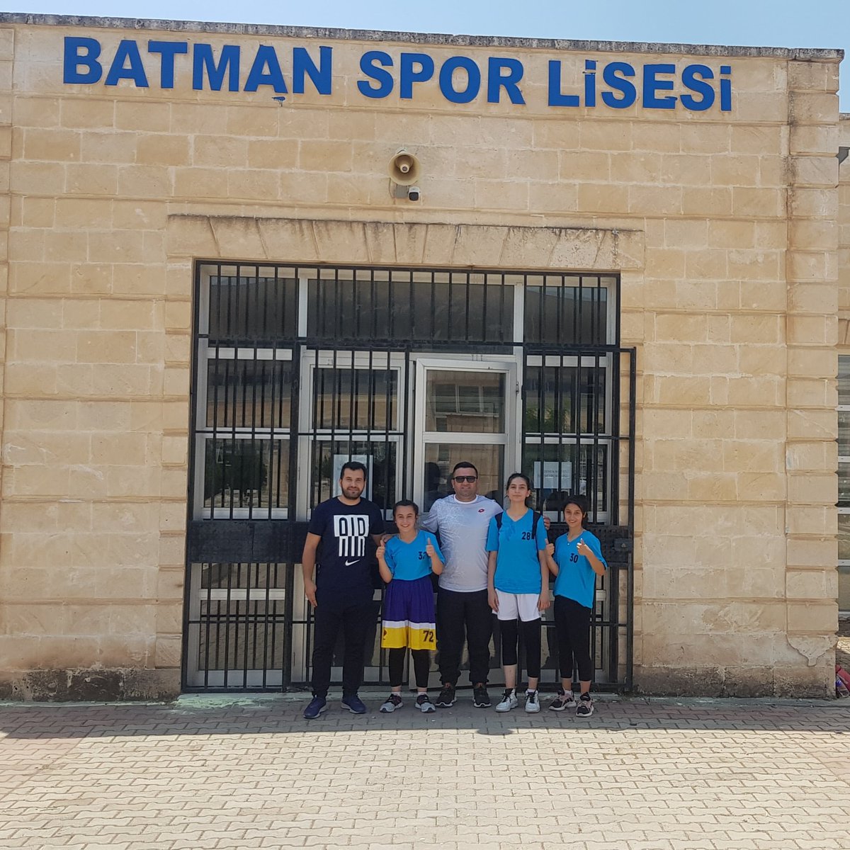 2020 spor lisesi  sınavının derecesini aldık.Bu çocukların başarısında katkısı olan milli eğitim müdürümüz <a href="/MahmutKurtaran1/">Mahmut Kurtaran</a> halk eğitim müdürümüz <a href="/bilal_serik/">Bilal Serik</a>  tesisleri bizlerin imkanına sunan gençlik spor müdürümüz <a href="/safi_ozperk/">Mehmet Şafi Özperk</a> ve <a href="/burak_eren_ghsi/">Burak Eren</a>   teşekkürler.<a href="/batmanvaliligi/">Batman Valiliği</a>