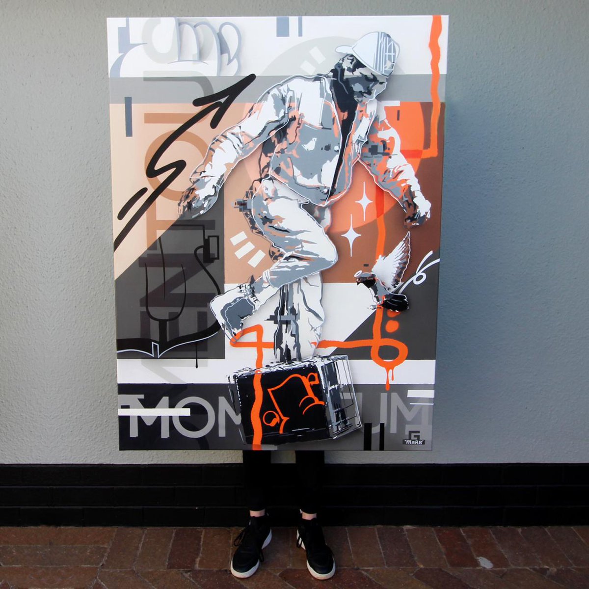graffitiville's tweet photo. ART FOR SALE: Spraypaint &amp; acrylic. 120cm x 90cm
Street Artist 1 and Street Artist 2-These art pieces explore the views we have about artists on the streets. They are called, Pantsula Dancers. #1of1 #graffitiville #wespeakincolour #whereartmeetsyou #saart #saartists #artforsale https://t.co/ZJgZnpvmJr