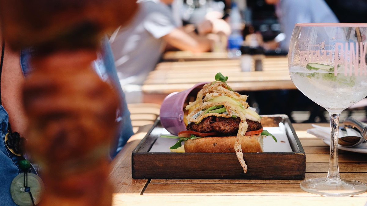 Our doors are open for sit-down dining! 🙌🏽

We have a delicious chalk board style menu with some of the house favourites and are following all the respective protocols. Come enjoy breakfast, lunch or dinner on the deck or inside! 🍔🍟

Bookings:
📞: 021-433 1757

#SotanoMoments