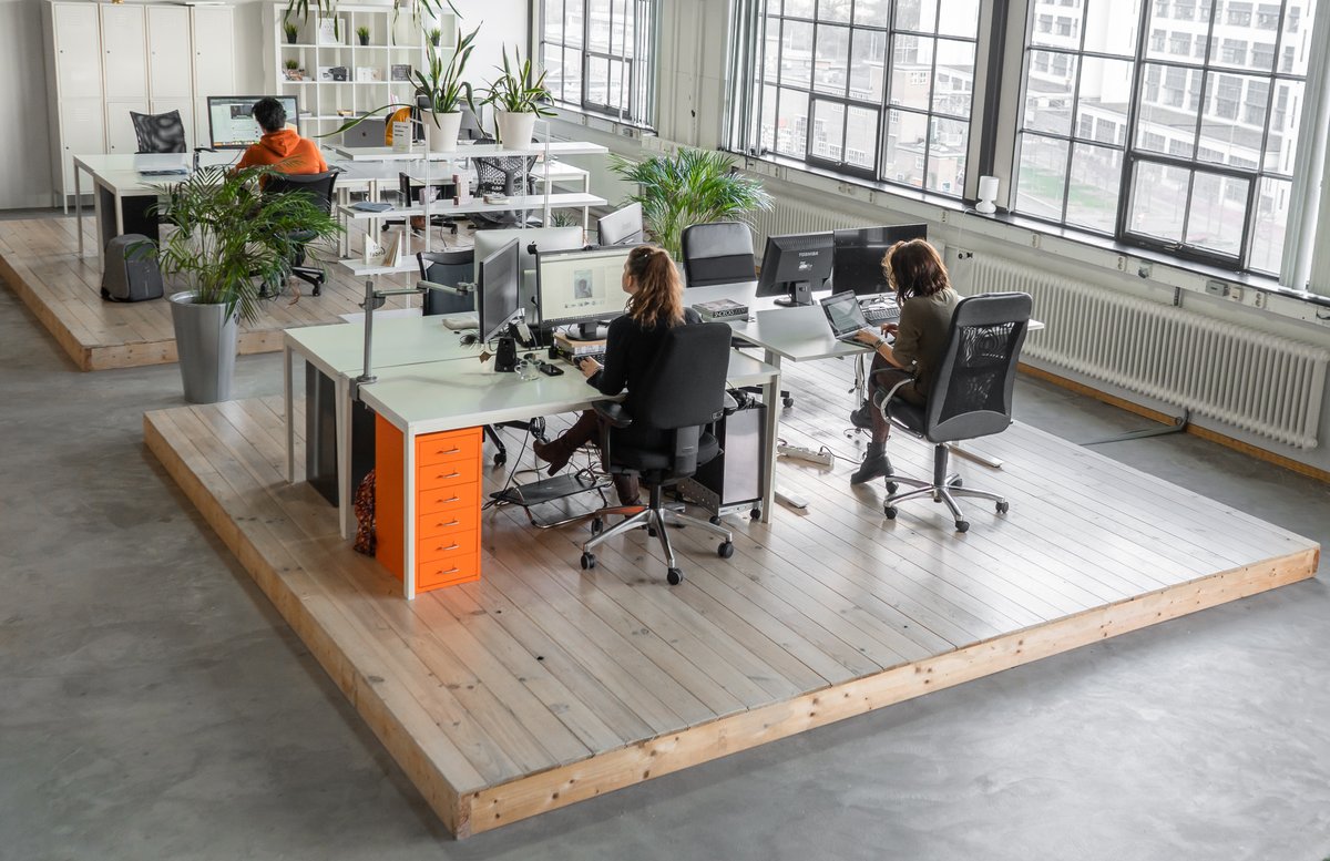 Behoefte aan een eigen ruime werkplek in een inspirerende omgeving? 

We hebben bij CREATIVE-S momenteel 3 werkplekken vrij voor (creatieve) zelfstandigen. Voor maar € 200,- per maand ben je helemaal klaar! 

 creative-s.nl/?utm_source=fa…