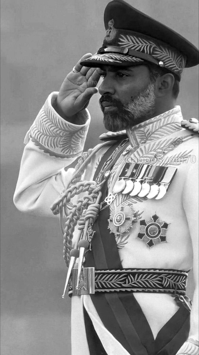 ستبْقى خـــالداً في الروح حيــَّاً
فمجــدُك لا يُغَيّب بِالفنــاء💔.
#يوليو_المجيد