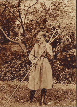 As always, images taken in a time of social upheaval (and their captions!) are open to interpretation. This "Charming Canadian Landworker" features in the fascinating "Women in Wartime" album now available in <a href="/UoMLibrary/">UoM Library</a>'s Digital Collections - man.ac.uk/F3Agy4