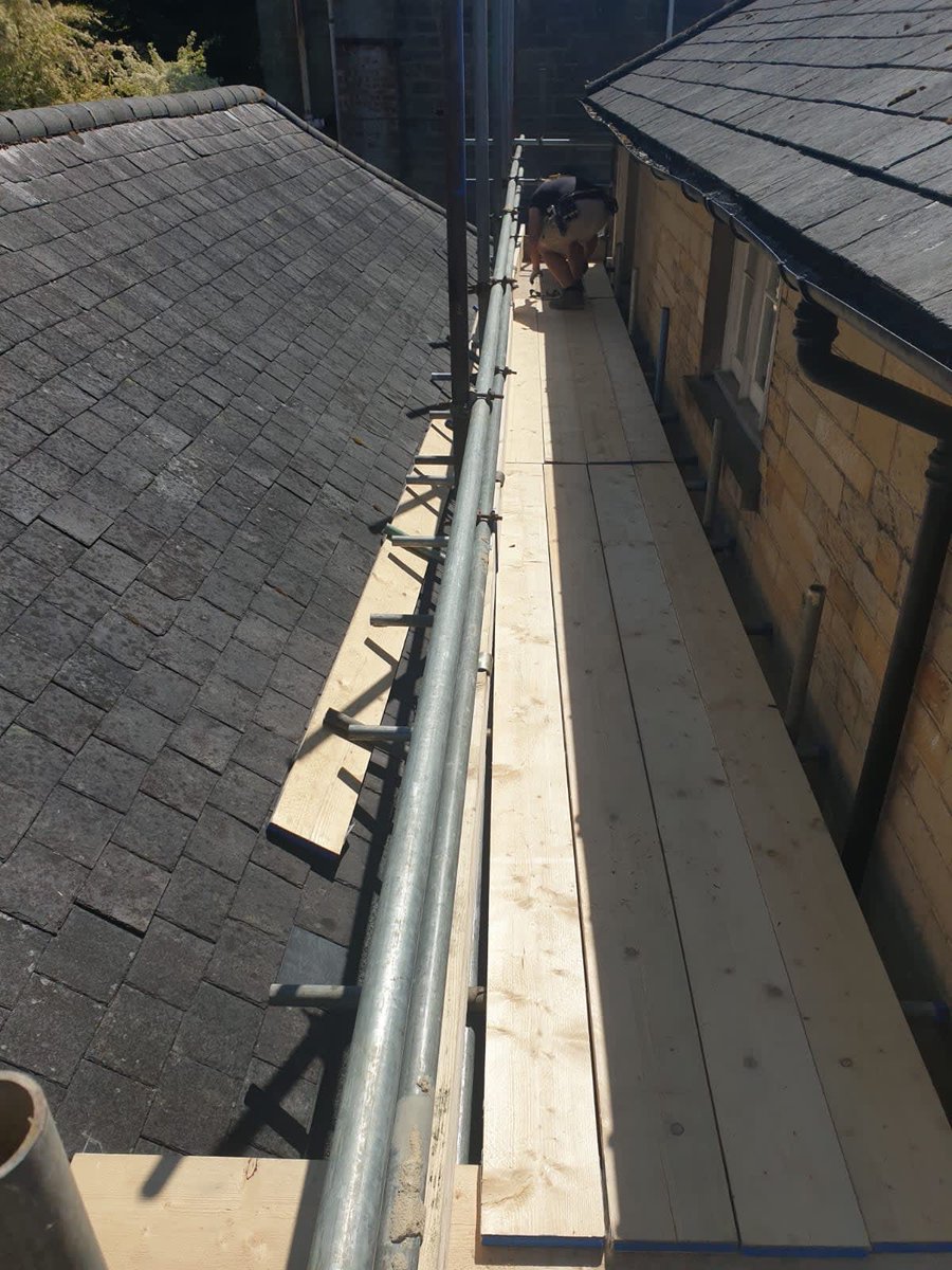 Valley Access Scaffold
P and O Scaffolding Services
Call for a quote; 01903 898878

#Sussex #Brighton #Worthing #Chichester
#Roofing #SafeAccess #Construction
