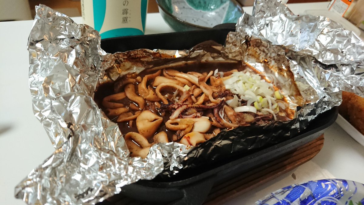 鉄瓶本舗 南部鉄器のある生活 Twitter ನಲ ಲ 気軽な夜ごはん 好みのお米 青森県産ブランド米 青天の霹靂で作られた日本酒に お刺身とイクラ いかホイル焼き 肉じゃがコロッケ 青天の霹靂デザインの津軽焼 お茶碗で茶碗酒 うまい 余韻もうまい くぅ 鉄瓶本舗 南部鉄器のある生活 Twitter ನಲ ಲ 気軽な夜ごはん 好みのお米 青森県産ブランド米 青天の霹靂で作られた日本酒に お刺身とイクラ いかホイル焼き 肉じゃがコロッケ 青天の霹靂デザインの津軽焼 お茶碗で茶碗酒 うまい 余韻もうまい くぅ