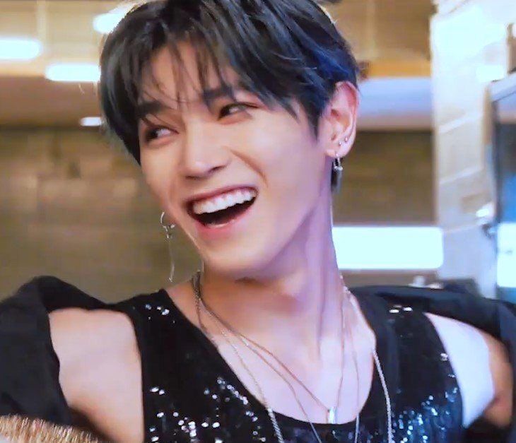 My favourite Taeyong pics; a thread #WeLoveYouTaeyong
