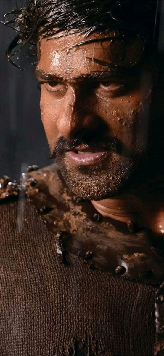 VivekDurga6's tweet photo. #Prabhas
👉 #Baahubali5YearsCDP 👈 https://t.co/i9qiFeb6LF