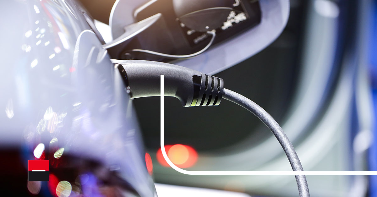 ayvens_group's tweet photo. Electrification requires a bespoke process - learn more about the EV Programme launched by ALD Automotive in 2019 to address the entire #electric #vehicle value chain across the company with Head of CSR, Stéphane Renie.
https://t.co/XLXwO1h43Z

#ReadyToMoveYou https://t.co/tCjsqLkEzk
