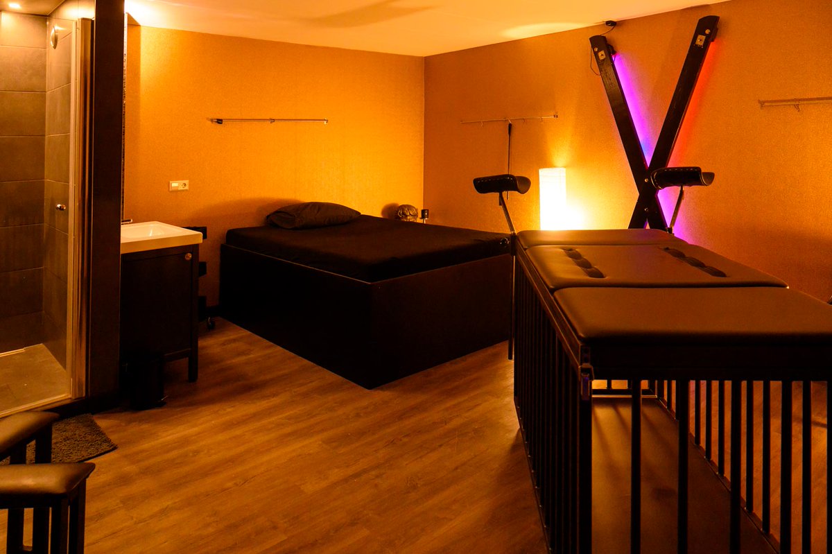 SM Studio Nederland tweet media