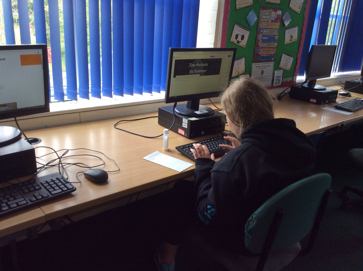 Springwood_Prm's tweet image. #Springconwy busy creating their own website!