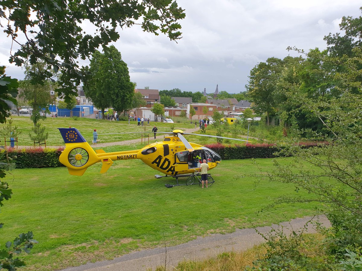 Een bestuurder van een quad is woensdagmiddag in #Hoensbroek zwaargewond geraakt bij een ongeluk.