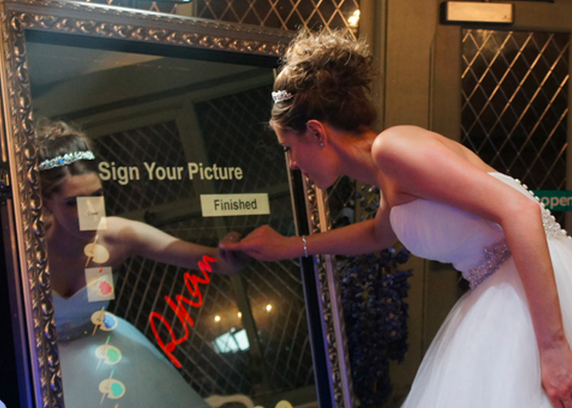 AacDisco's tweet photo. https://t.co/vkIr7nNyaJ
Wedding DJ Hire Services in Hampshire
Options such as karaoke hire in Southwest London are additions to a party that people never forget and the memories
#Karaoke #Hire #South #West #London 
#Mobile #Disco #Hampshire 
#Wedding #DJ #Magic #Mirror 
#PMQs https://t.co/scbqIFRmTG