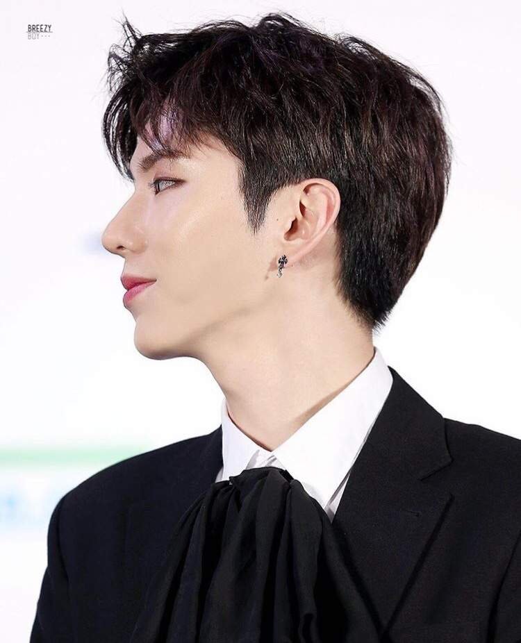 Kihyun side profile:an attractive thread 