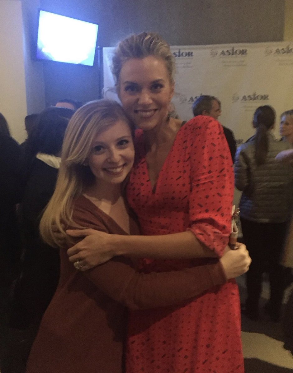 Kmaniscalco19's tweet photo. You are the coolest, kindest, person who’s joy not only brightens every room you walk in, but gives off the most radiant energy. You make the world a far better place and there needs to be more Hilaries in this world. May it be the best year @HilarieBurton 🖤✨ https://t.co/WI8qdicUFD