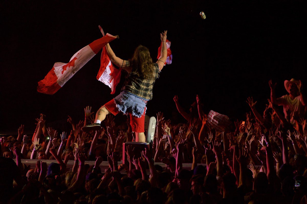Happy Canada Day Sunfesters! Who remembers this great moment in 2018 🇨🇦