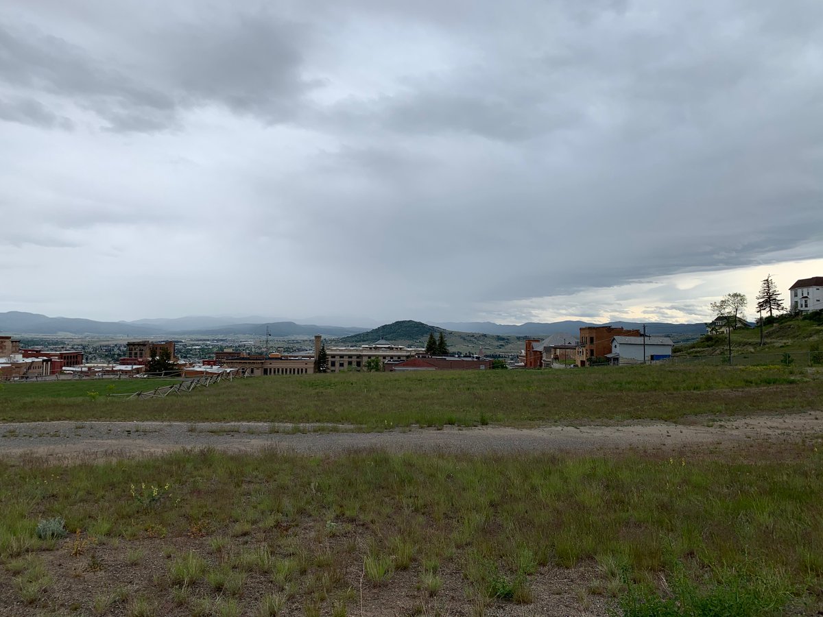 17/ During the dash across Montana, we stopped off in Butte, an old mining town with lots of great historic buildings. Once situated on "the richest hill on Earth," the place would be great for redevelopment.