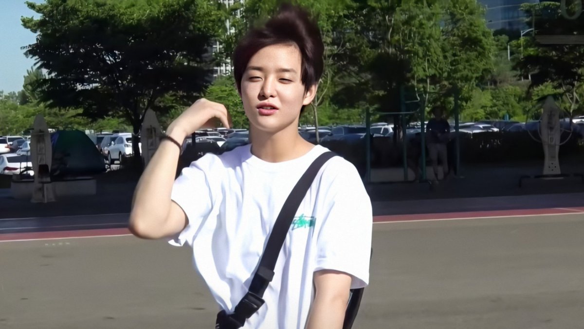 Just jihoon wearing white shirts 