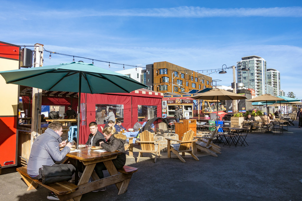 I'm serving up delish #lunch today at <a href="/SPARKsocialSF/">SPARKsocialSF</a> from 11am to 3pm. View my July schedule here: bit.ly/2ZqTJSJ  #sfeats #bayareaeats #sffoodie #eatersf #saverestaurants #foodtruck #sparksocialsf