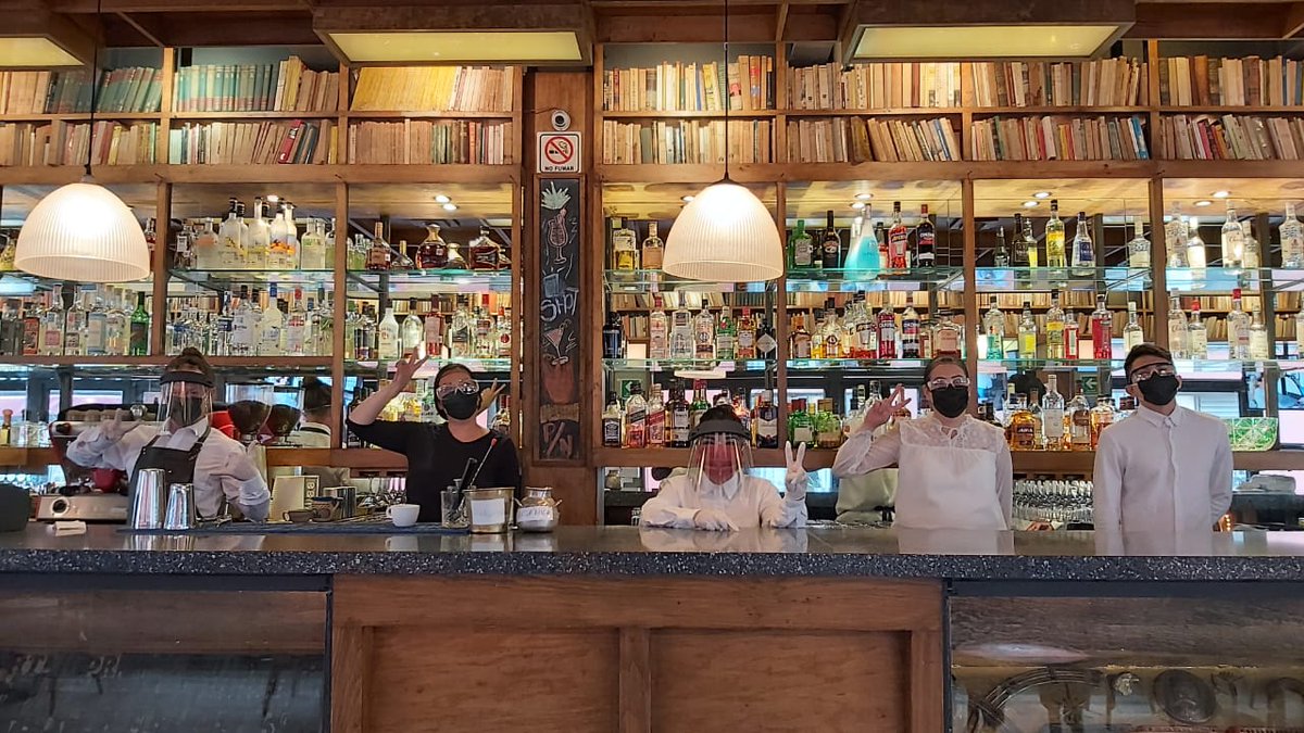 Hoy, felices y agradecidos con todos ustedes, los esperamos en Pata Negra #Condesa y #Cuauhtémoc a partir de la 1:00 pm y en #CentroHistórico desde las 10:00 am