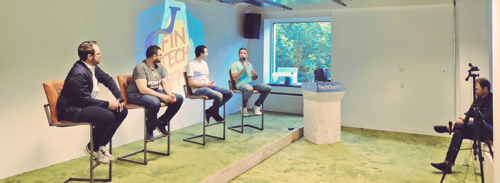 Great to be back with our loved #FinTech #Meetup #Frankfurt @TechQuartier with awesome panelists ... and of course 🍕&amp;🍻 while keeping #Corona security distance 👍