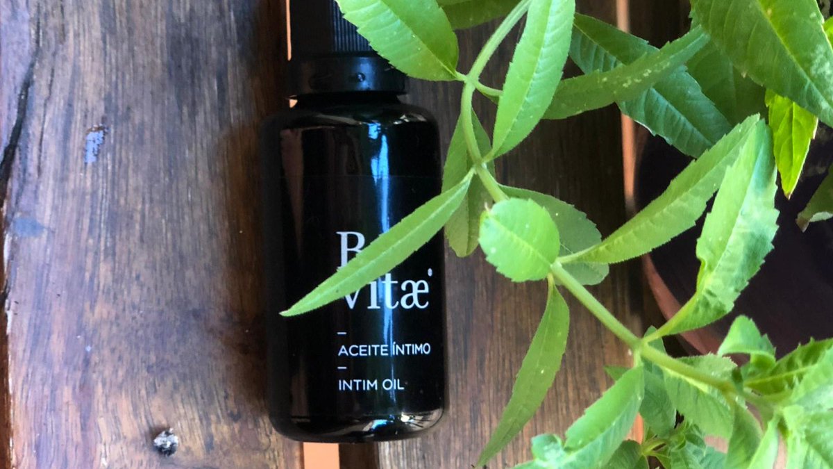 be_vitae's tweet photo. Veraaano 🌱 ¿tenéis plantado algo en vuestro balcón? #BevitaeAceiteÍntimo https://t.co/WfGC29gJkq