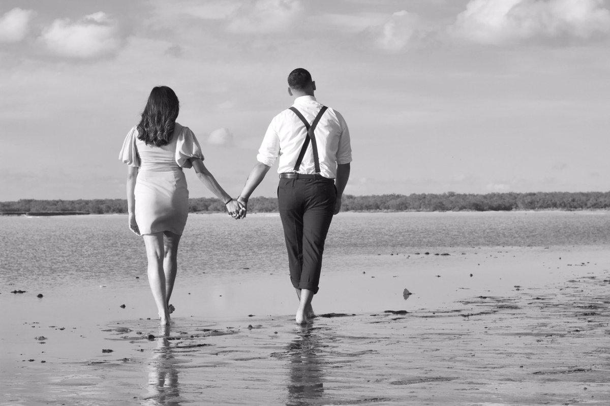 dmdeleon_47's tweet photo. Capturing the moment proposing to my best friend @jossycisneros_  love you baby ❤️💍 https://t.co/9dpl0jkgiE