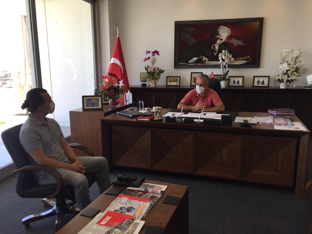 Bölgemiz katılımcılarından ENTEGRO ENERJİ SİSTEMLERİ SAN. VE TİC. LTD. ŞTİ. firmasının yetkilisi Sayın Tonay Adıyaman İTOB OSB Yönetim Kurulu Başkanımız Sayın Onur Acar’ı makamında ziyaret etmiştir.#itobosb #markaosbolmayolunda