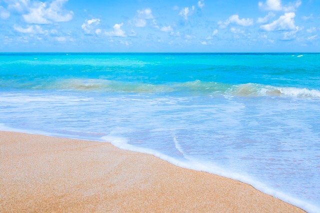RealSaltLife's tweet photo. Sometimes you have to just go with the waves 🌊 ... 

#wednesdaymorning #salty #SaltLife #WednesdayVibes #beach #ocean #waves #vacation #2020worstyear #fishing #diving #surfing #summer 

RT, LIKE &amp; TAG to ride the waves into some https://t.co/MilHJ0eqWA #swag 😎 https://t.co/pZaQUfvVlw