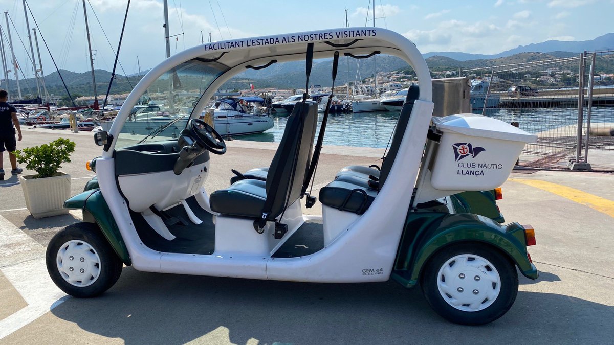 cnllanca's tweet photo. EL BUGGIE ELÈCTRIC UN ESTIU MÉS
Servei als clients del @cnllanca de pas per Llançà.

https://t.co/JgQ63Ii510 https://t.co/4e2oFVbObs