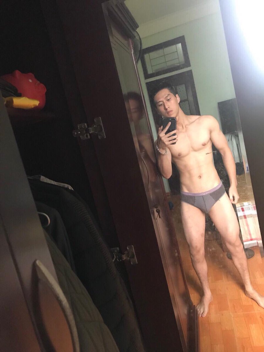 LoveOneLove12's tweet photo. Thick như vậy nè https://t.co/dSDSmR96se