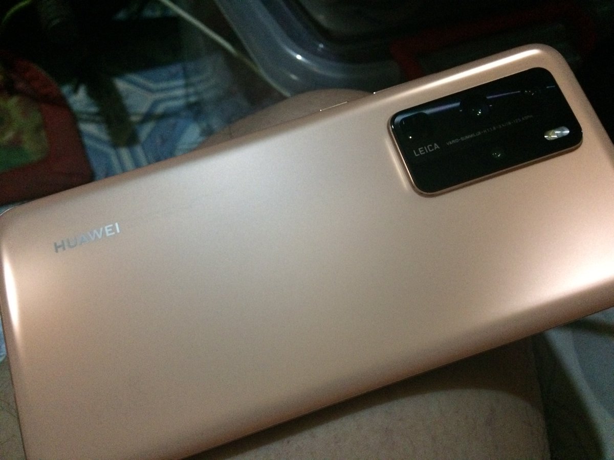 iAmNumber_07's tweet photo. i said “send nudes” and they sent me this! 🤦‍♀️🤦‍♀️🤦‍♀️
#p40pro https://t.co/CmiIe48Xa0