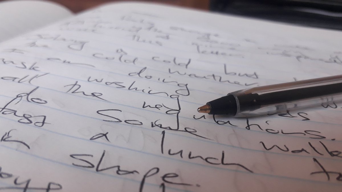 clarencesdb's tweet photo. Thank you @Flo_Letoaba for the inspiration. Wrote a letter to my sister in PE. Wow it felt so strange, lol my hand was tired at the end. Now to write the 2nd letter to my other sister in Uitenhage. #WriteThatLetter https://t.co/17nkEhk00d