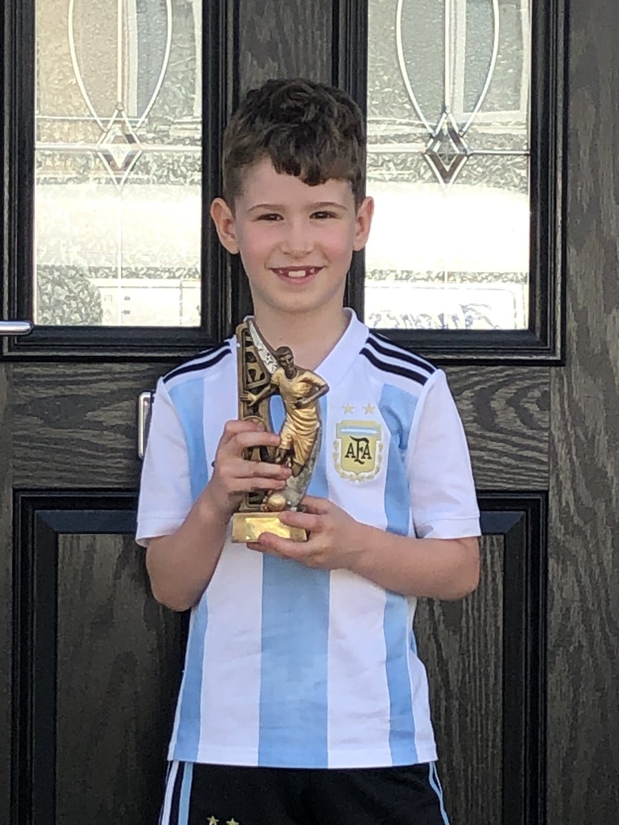 EDFC2012's tweet image. Congratulations to the super 5s player of the season Ruairidh