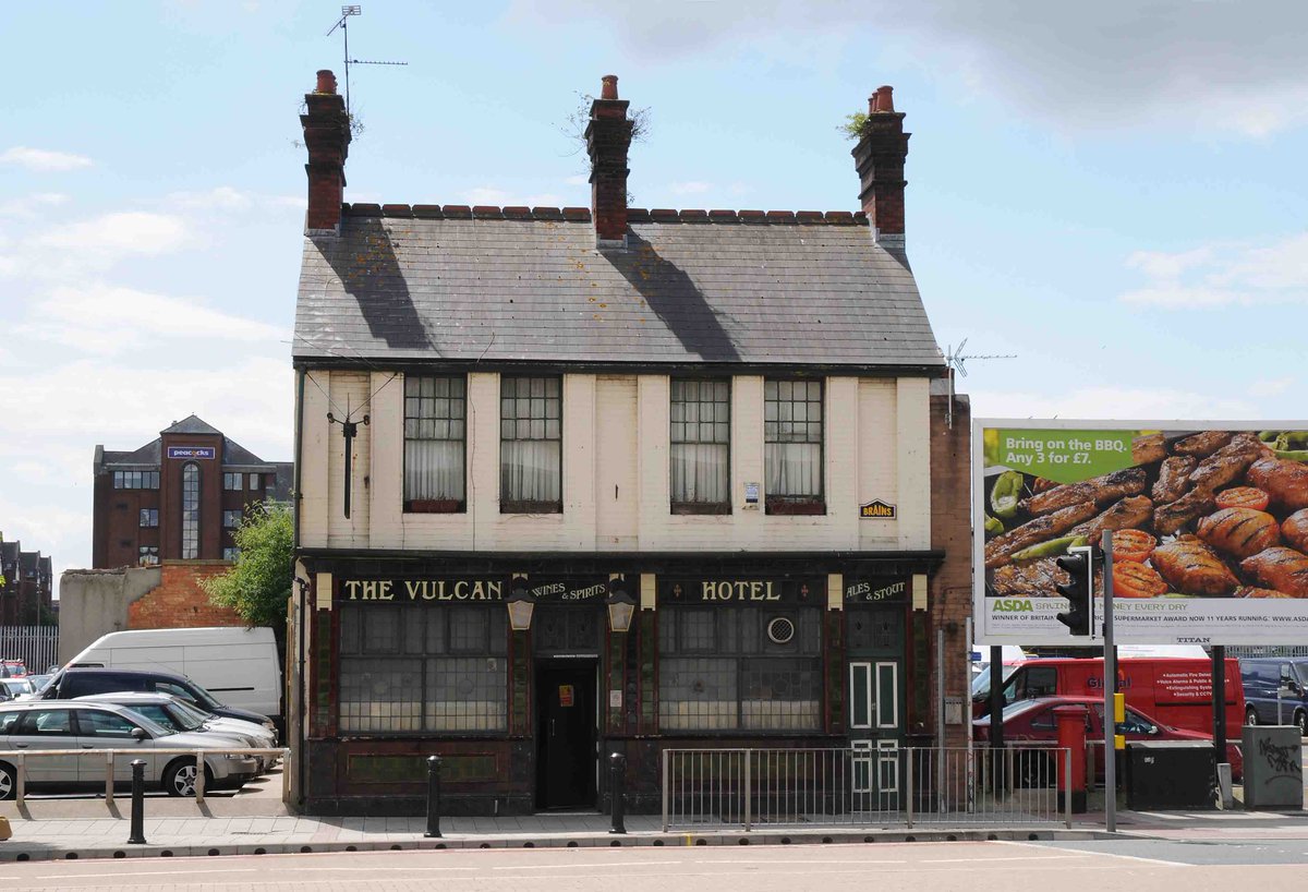 1/14 In 2012 Amgueddfa Cymru - National Museum Wales was offered and accepted The Vulcan Hotel public house for re-erection  @StFagans_Museum  #SWOS20