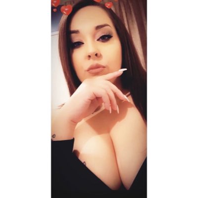 Rayychiell's tweet photo. #NewProfilePic https://t.co/H4Wm38p98V