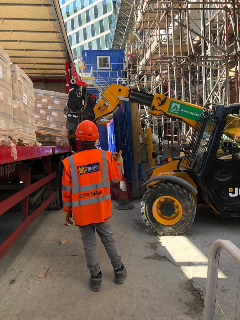 First delivery of 5,000m2 of tiling that we're supplying to a new hotel in central London arriving on site thanks to <a href="/NolanTransport/">Nolan Transport</a>  🚚