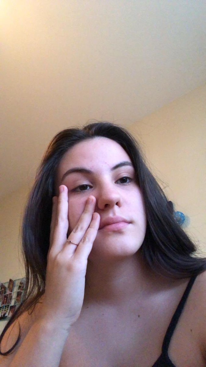 Giovanna Rispoli on X: quatro fotos da sua vida real e não do instagram  ✌🏼 t.coTG742q42HN  X