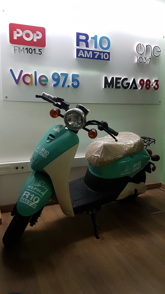 Radio10's tweet photo. #ATENTIS | El 31 de julio regalamos esta moto eléctrica maravillosa de #Elpra ¡Tenes que escuchar la radio y estar atento/a a las preguntas que se hagan a lo largo de la programación! cc @Gatosylvestre @pabloduggan https://t.co/HwwP8YzNnk