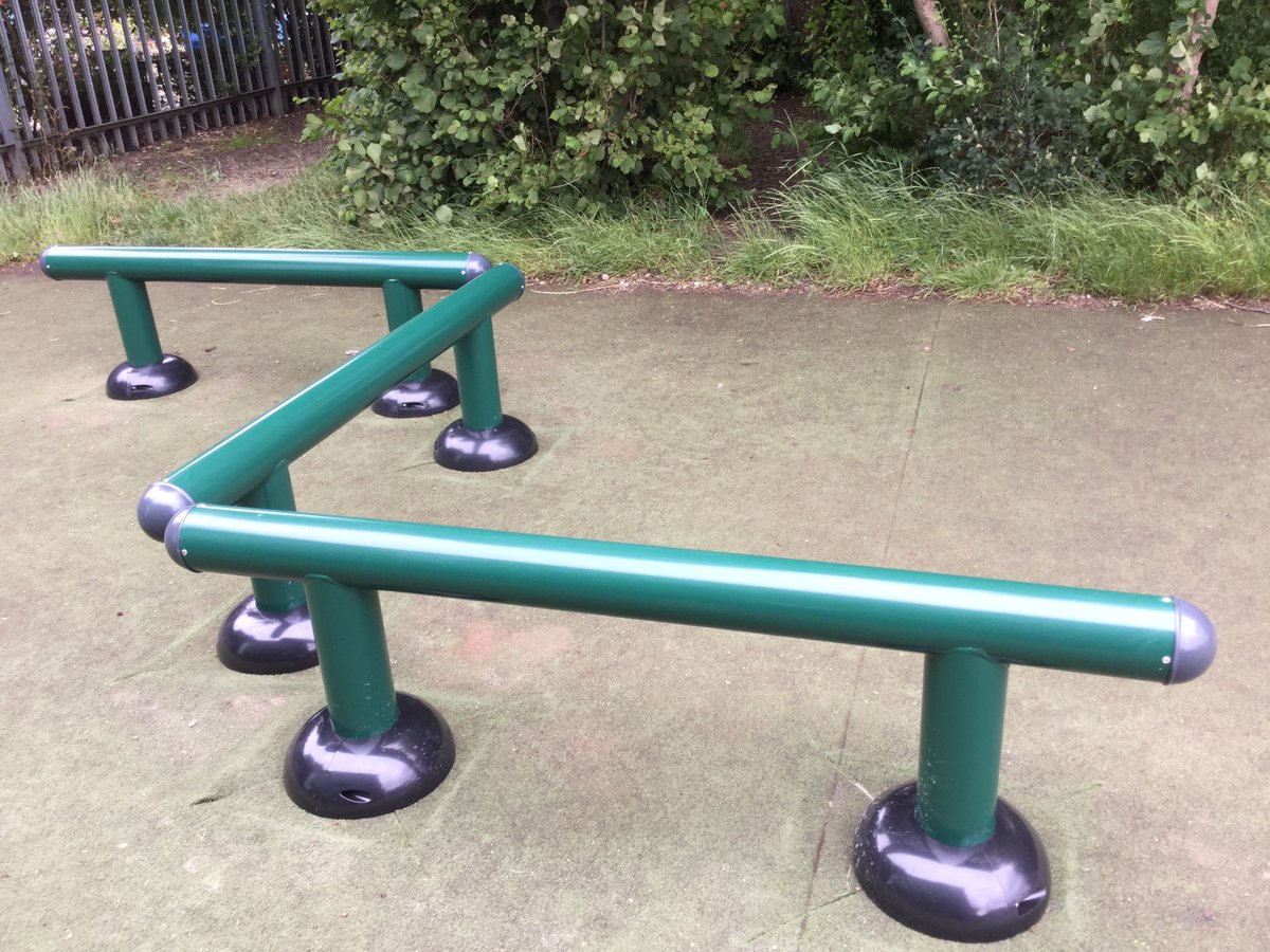 TheRichmondPri's tweet photo. We would like to thank our wonderful @RichmondPfa team! #PFA #School #TeamRichmond We now have an amazing new play area for #KS2 #Thankyou https://t.co/pjDILLGsKp