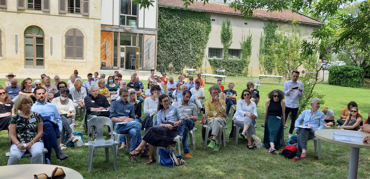 NBarrouillet's tweet photo. Rencontre des acteurs culturels gersois aujourd'hui dans le parc du département. Première étape de la co-construction d'une ambition culturelle partagée. https://t.co/pFNOUJdZq5