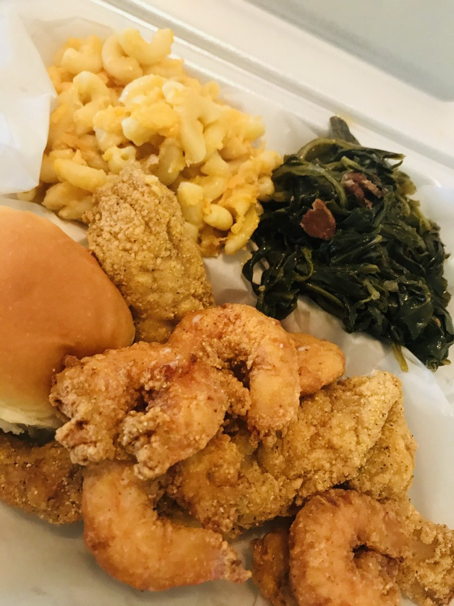 _recipe4love's tweet photo. 🚨FISH FRY FRIDAY IS BAAACKKKK‼️🚨 This Friday we are selling our classic Fish Fry dinners. Get yours delivered hot and fresh to you for FREE❗️ Call or text (757)598-2176 to order. #FishFryFridays #SupportBlackBusiness #RecipesForLove https://t.co/CJkKuYOWF7