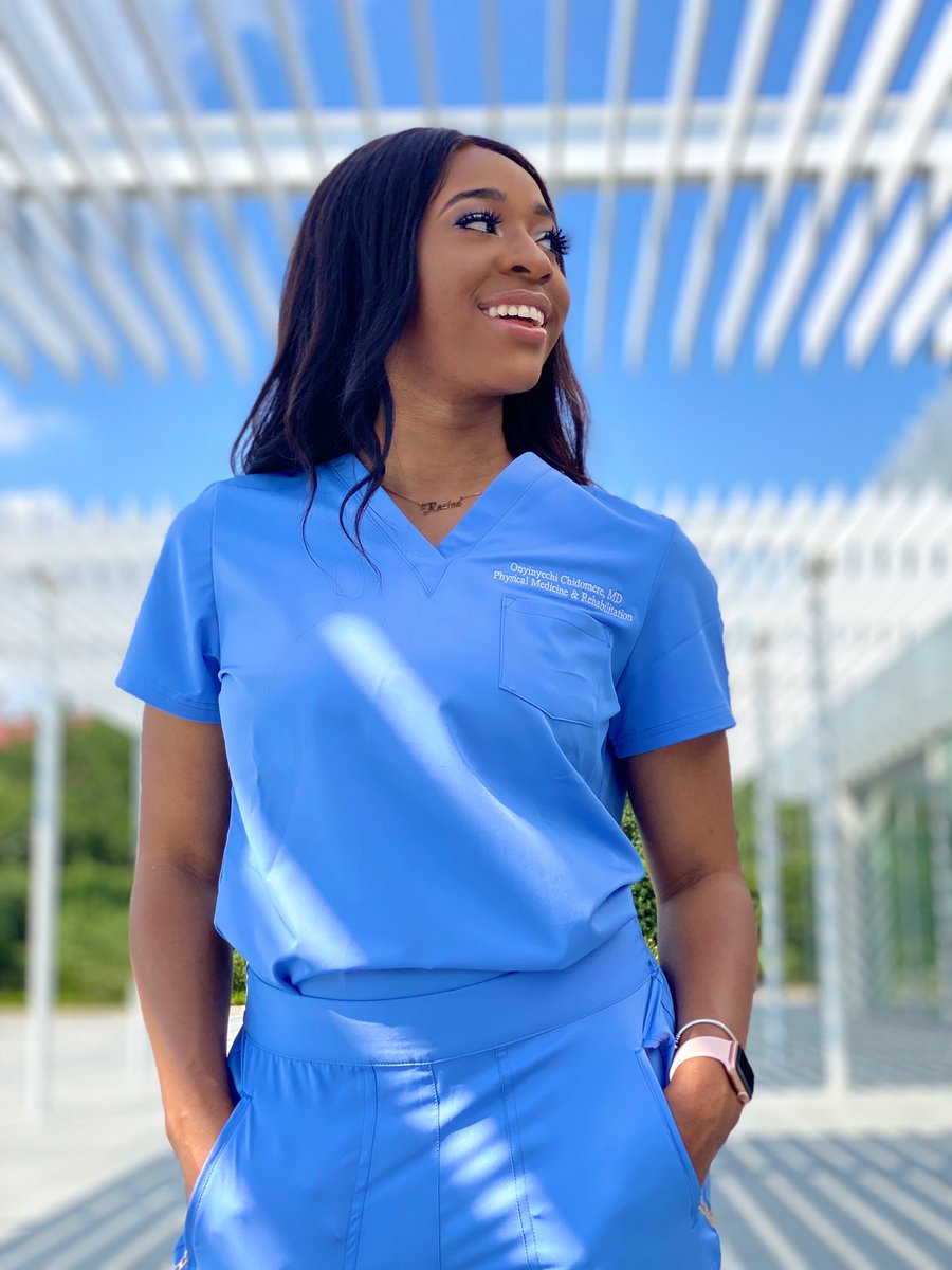 OnyiChidomere's tweet photo. Today I walk the halls as Dr. Chidomere. https://t.co/qCZVoEawl5