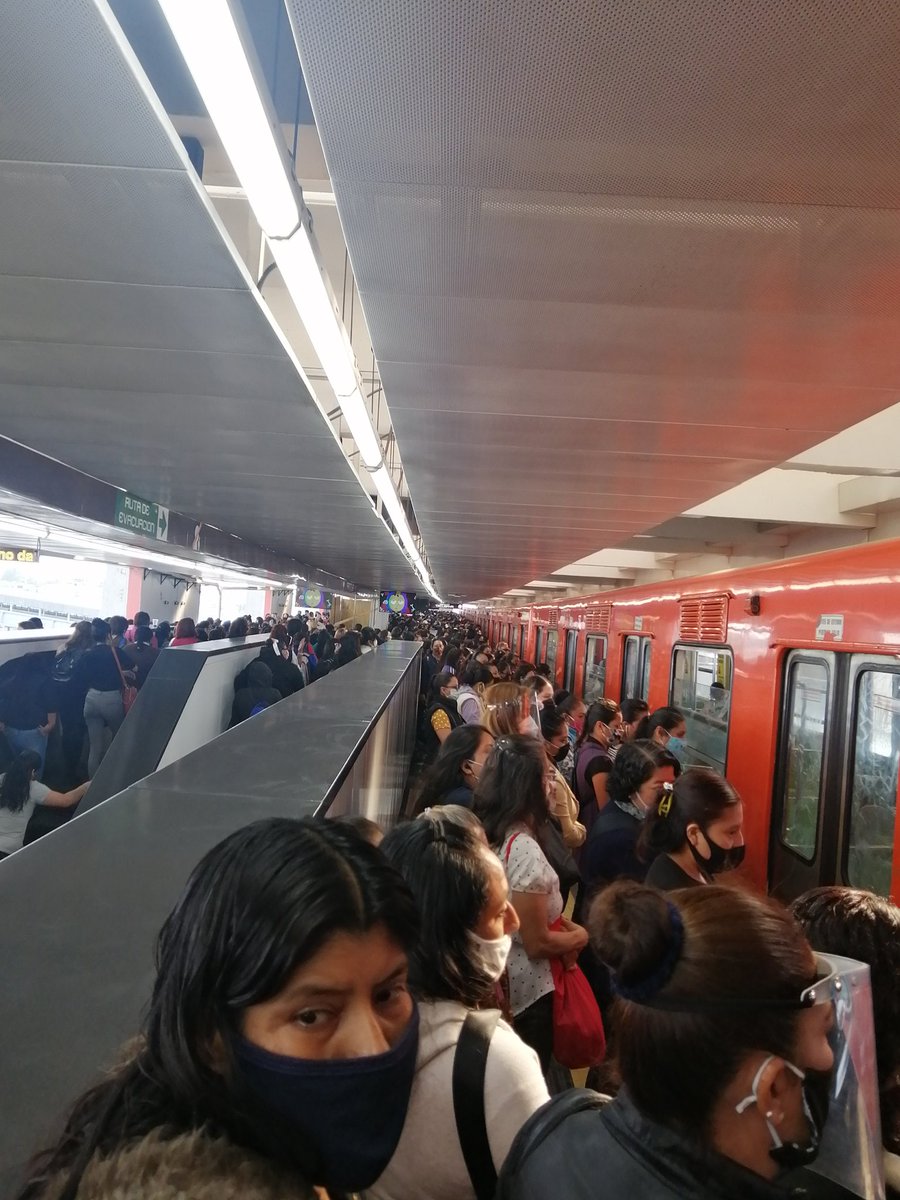 _Johadan's tweet photo. @MetroCDMX gracias por cuidarnos https://t.co/BDtyTyEi5o