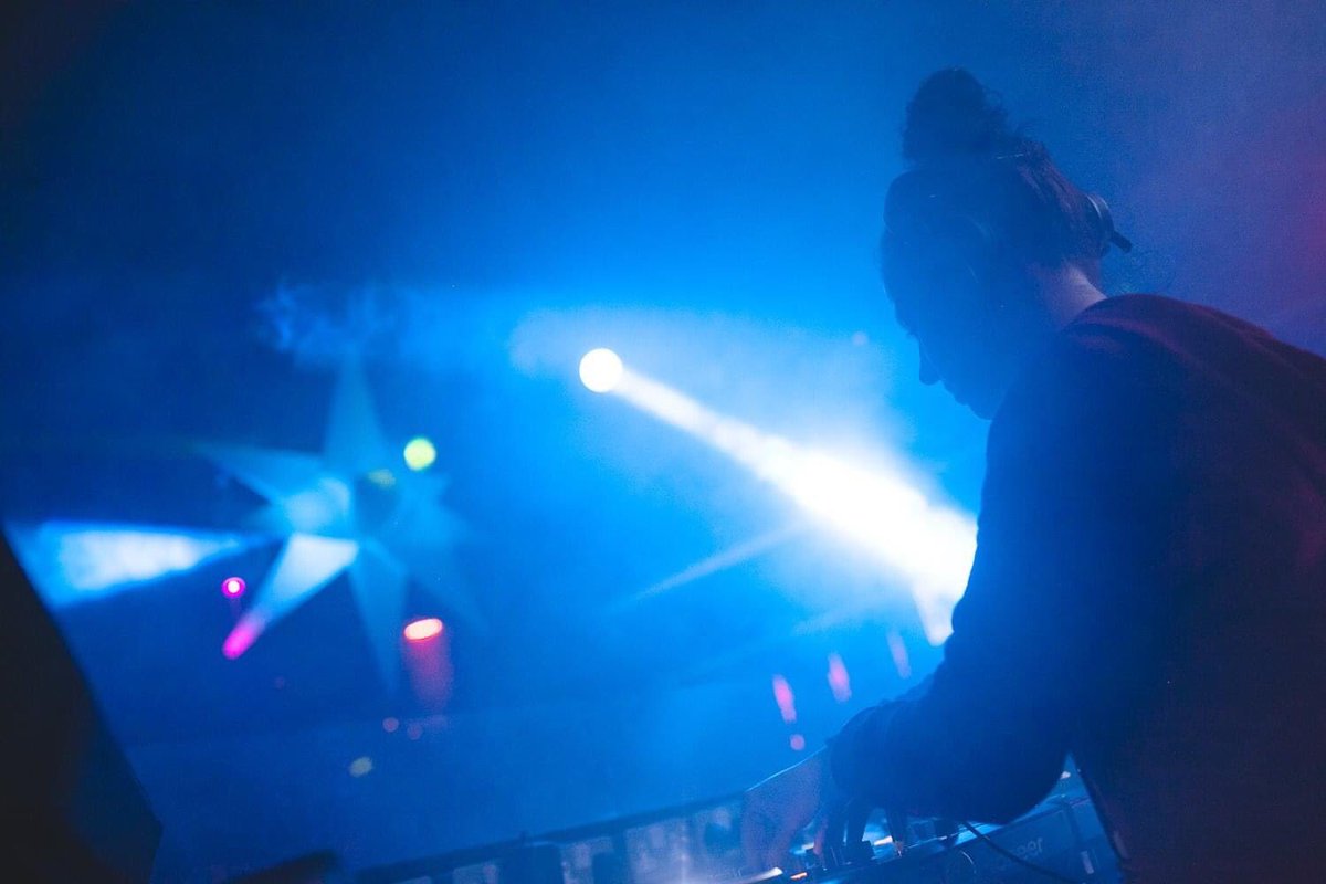 TOMORROW @ 12. 
Local up-and-coming producer &amp; DJ, RCHL, steps up the Select Mix Series. With support from the likes of Kettama, <a href="/BootsAndKatsDJs/">Boots & Kats</a>, <a href="/quint0ncampbell/">Quinton Campbell</a> &amp; <a href="/WeAreAltern8/">Altern 8</a> - you know she’s going up. Stay locked. #SoundCloud #House #Techno #Sligo